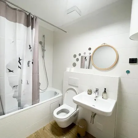 Hedonist-modern Urban A Blok Apartamento