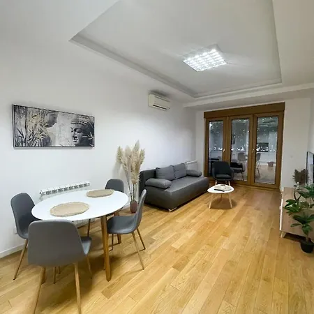 Hedonist-modern Urban A Blok شقة بلغراد