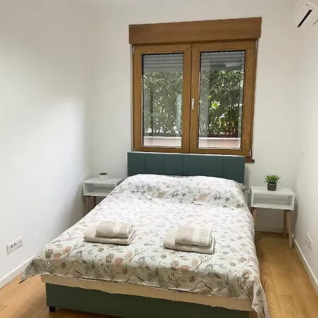 Hedonist-modern Urban A Blok Belgrado